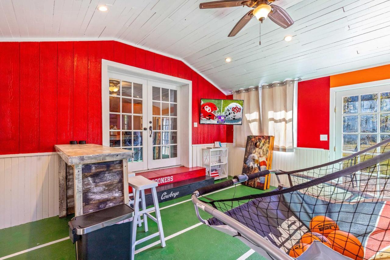 Pet-Friendly Afton Vacation Rental With Game Room Eksteriør bilde